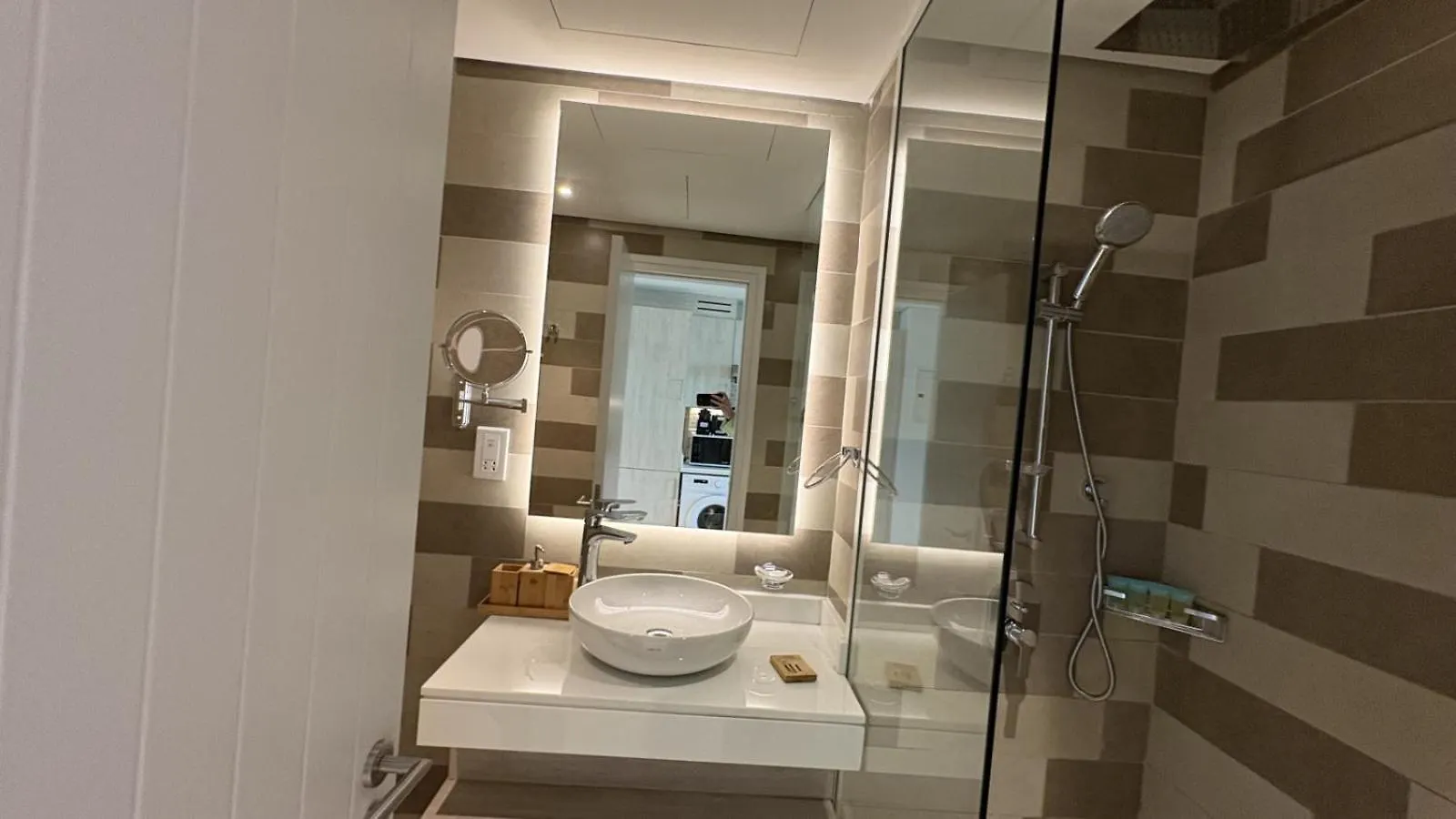 Seven Palm Studio A Sophisticated Retreat In The Heart Of Palm Jumeirah Dubai 0*,