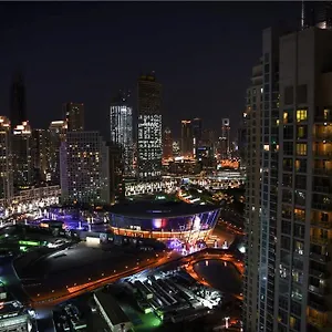 شقة Downtown With Fountain And Burj Khalifa View, دبي